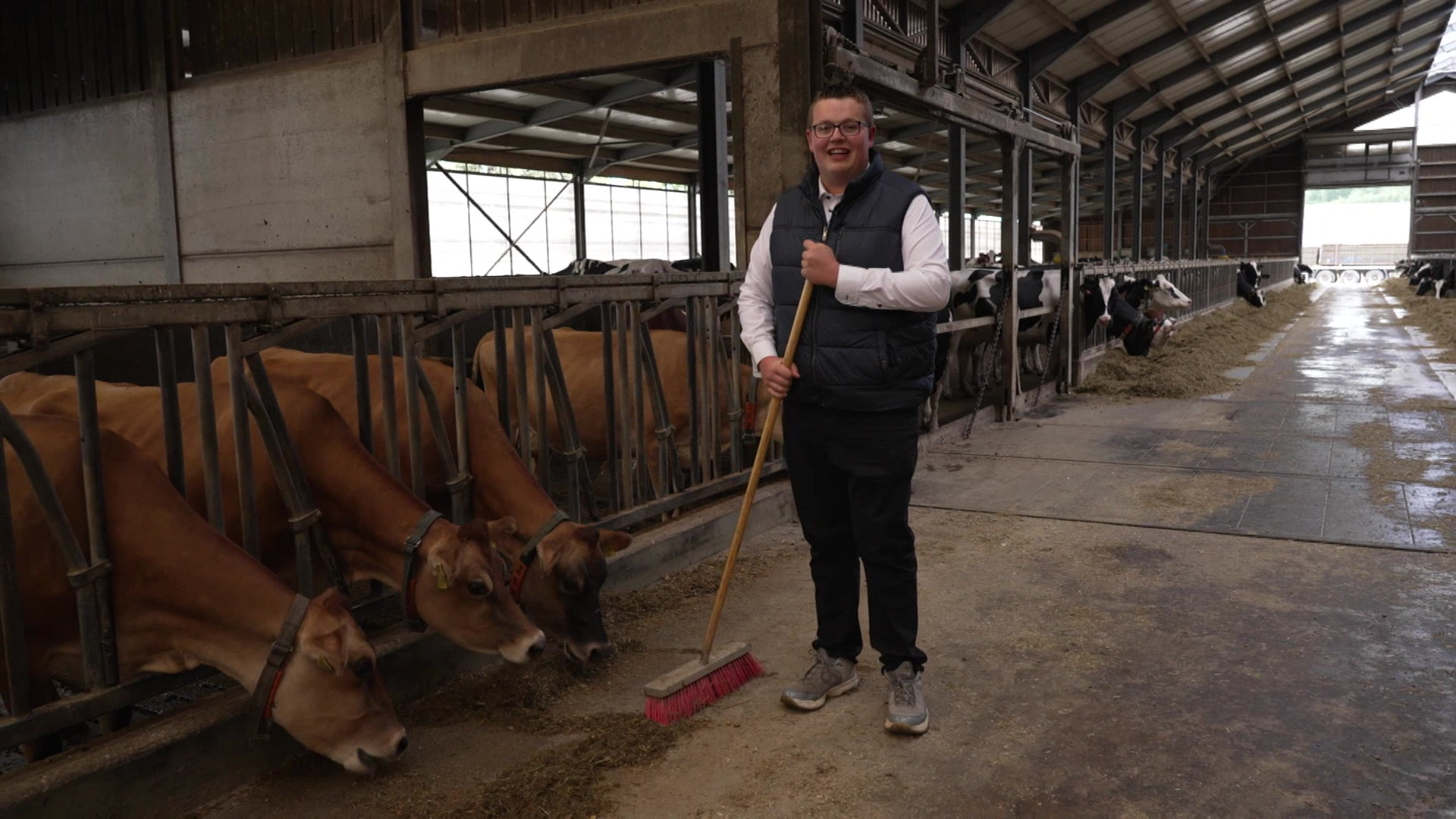 Kuerz a Knapp: Keng laang Rieden, just kuerz a knapp Äntwerten - Jeff Steichen (Fokus)