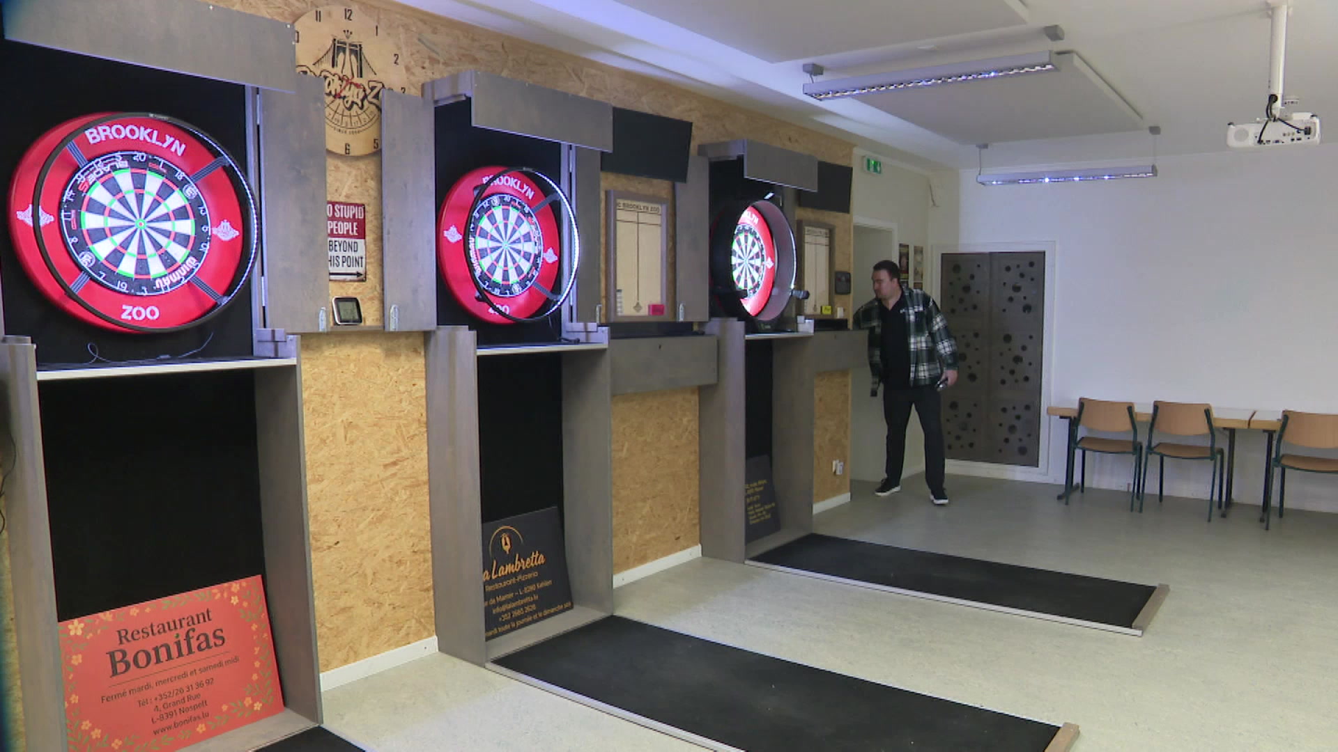 Portrait Jim Mayer: Éischte Lëtzebuerger bei der Darts-WM?