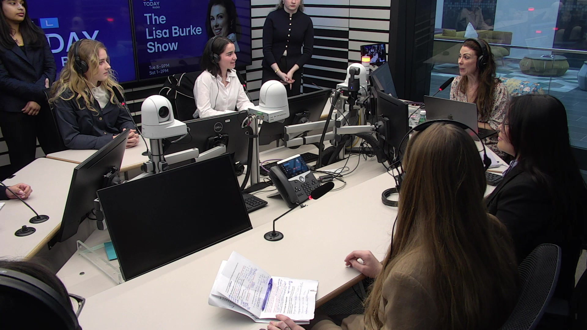 The Lisa Burke Show : Empowering future female leaders: Luxembourg teens become 'Diplomats for a Day'