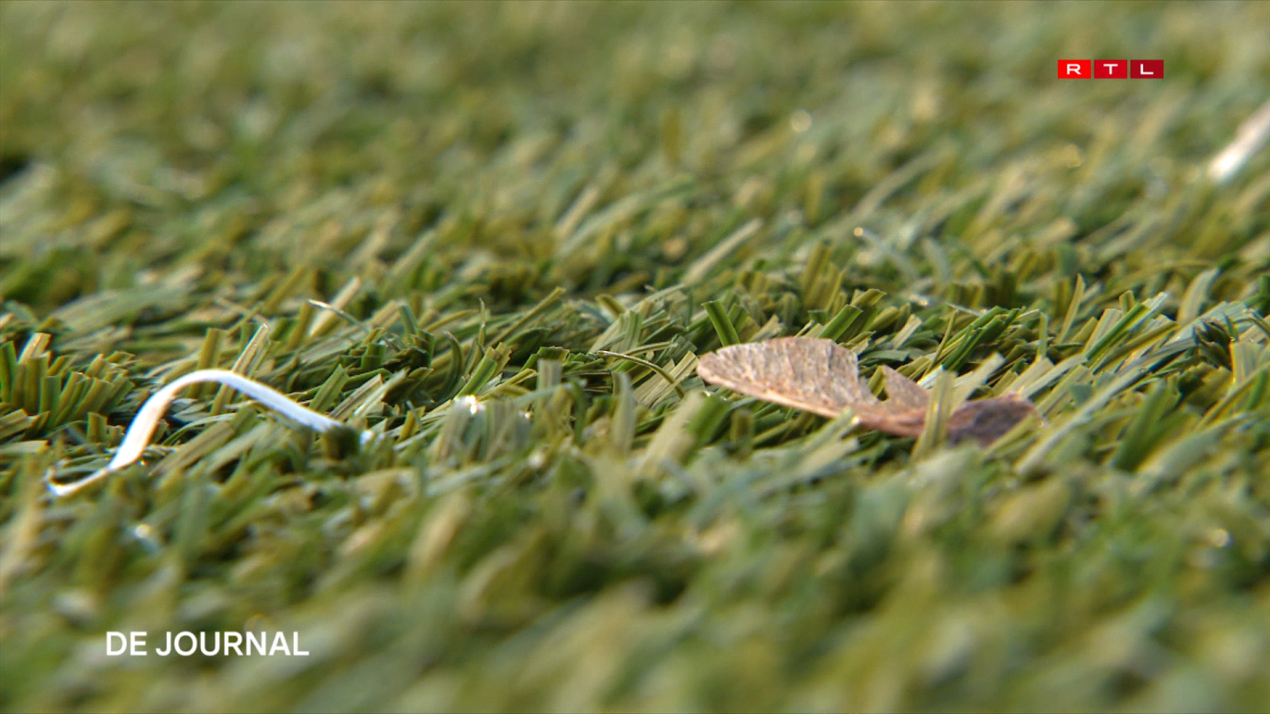 Kritik vun Déi Gréng: D’Vermeide vu Mikroplastik duerch syntheetesch Sportsterrainë wier fir d’Regierung keng Prioritéit