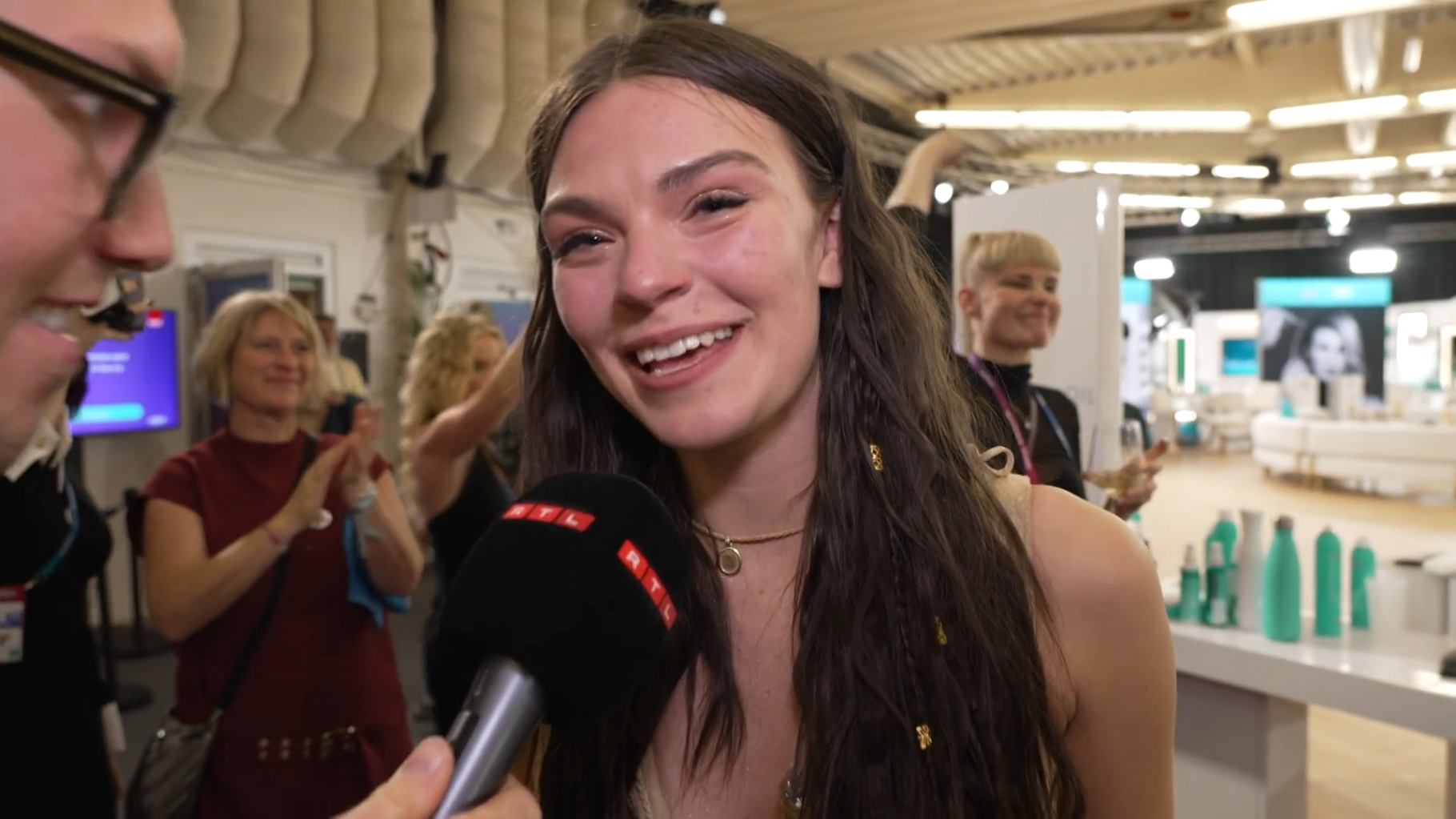 Enttäuschung no Aus beim ESC: “Ech hu mat ganzem Häerz gesongen“
