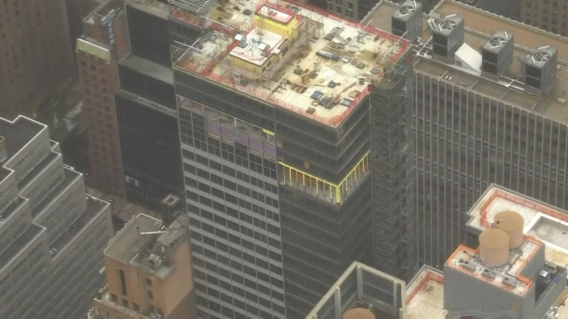 New York City: Unstable skyscraper sparks major Manhattan evacuation