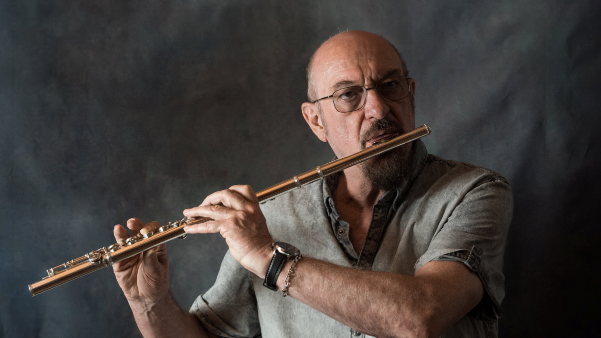 Song 2 - Ian Anderson: Jethro Tull (S.1 Ep.33)