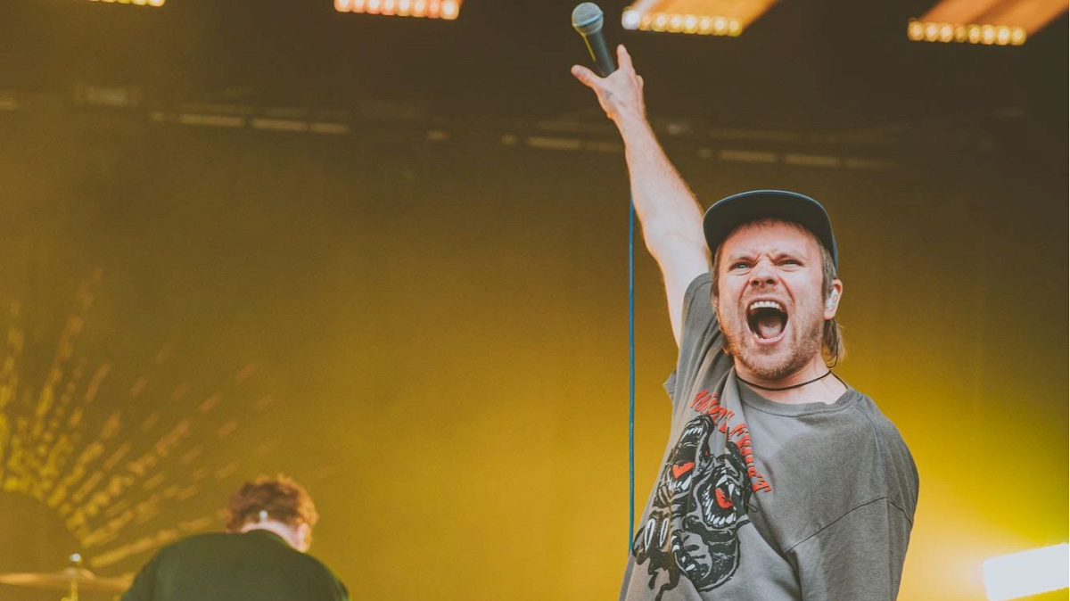 Song 2: Rou Reynolds of Enter Shikari (S.2 Ep.04)