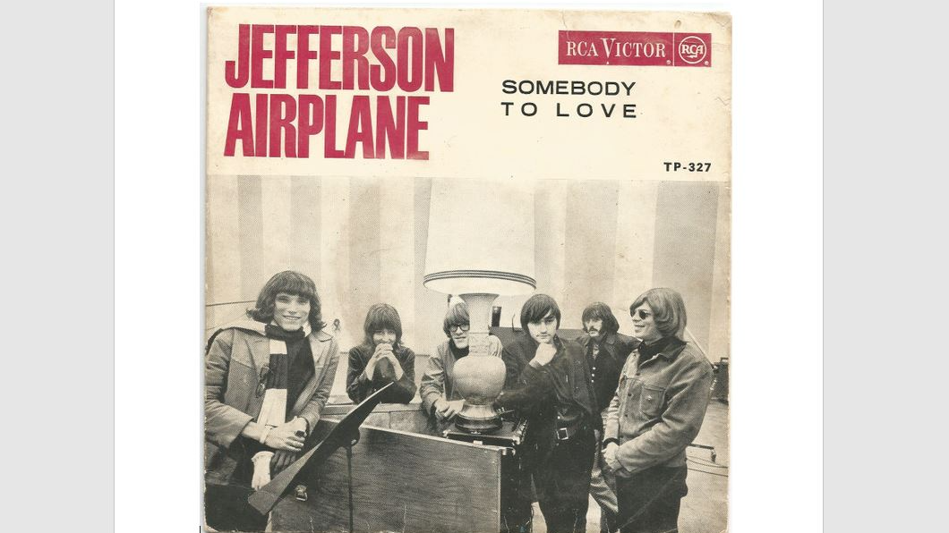 Song 2: Jefferson Airplane - Somebody To Love (S.2 ep.19)
