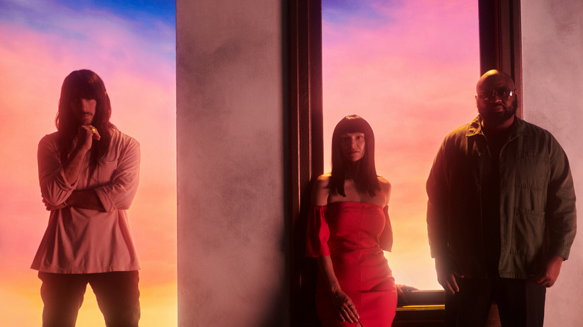 Sunny Side Up - Laura Lee Ochoa: KHRUANGBIN
