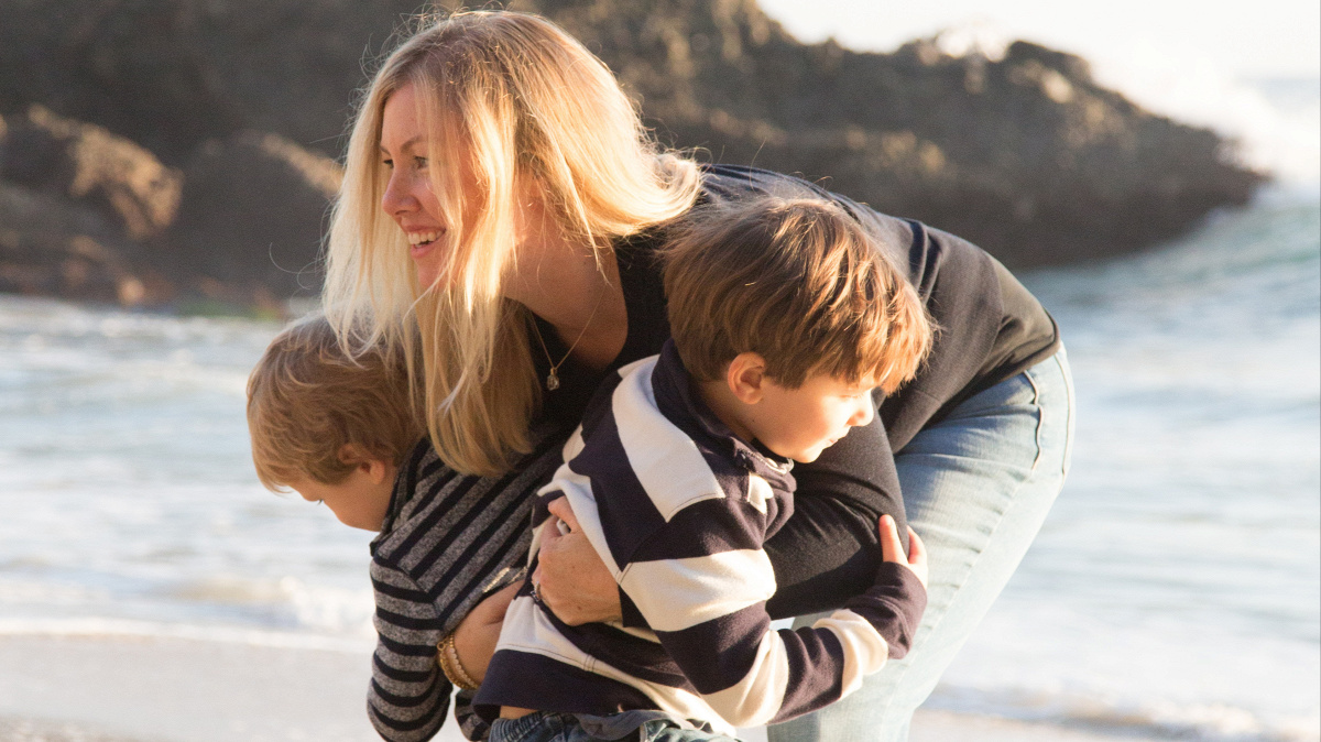 Chat with Hayley Allam re Mom Life Podcast
