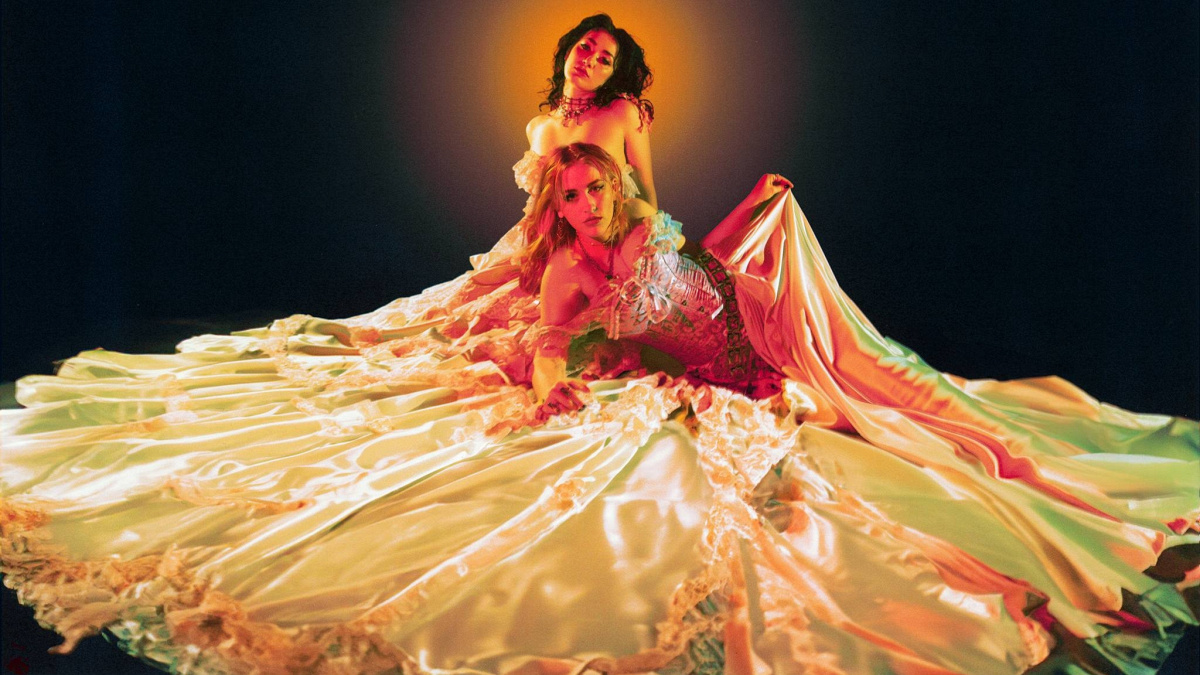 New Noise: Interview with Izzie and Scarlett of phenomenal new band Chokecherry