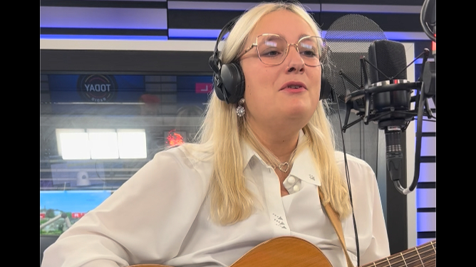 FLORENCE BESCH previews upcoming new album GATHERING HEARTS