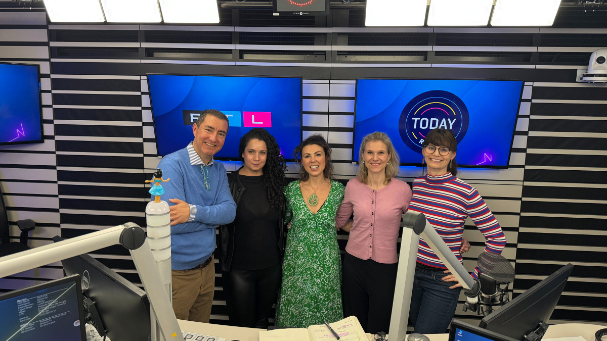 Purpose, Prosperity and Punchlines - build yourself an extra-ordinary life