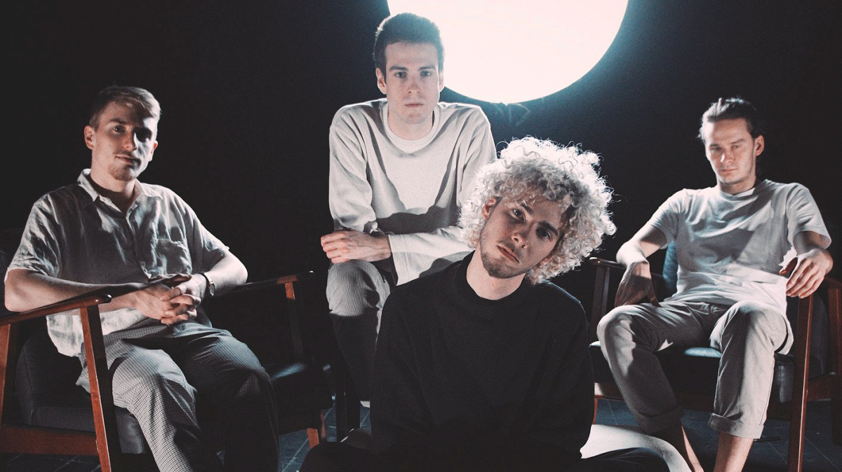 The First Hour - 15.04.25