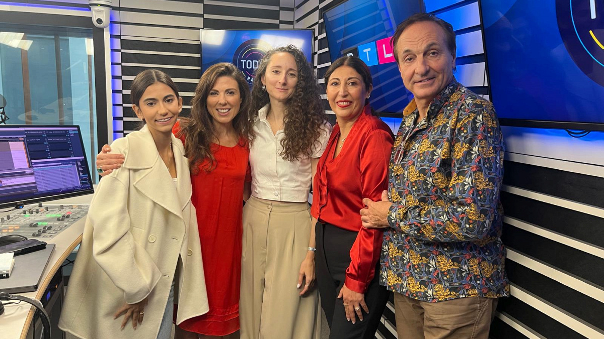 Love, Desire, and Attachment: can love and intimacy last