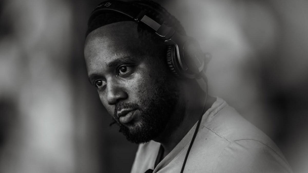 Darwin takes over the Weekend Warmup decks!