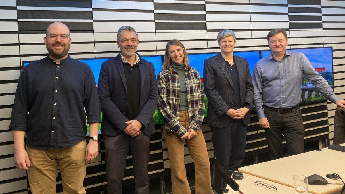 Ines Kurschat, Pit Scholtes, Armand Back an Annick Goerens: Comeback vum Donald Trump a Reprise vu Caritas-Affär vun HUT