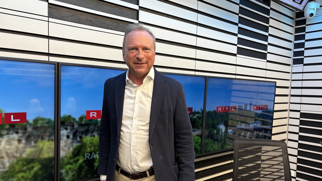 "Just" 99 Milliounen Defizit beim Zentralstaat, mee "net euphoresch" ginn