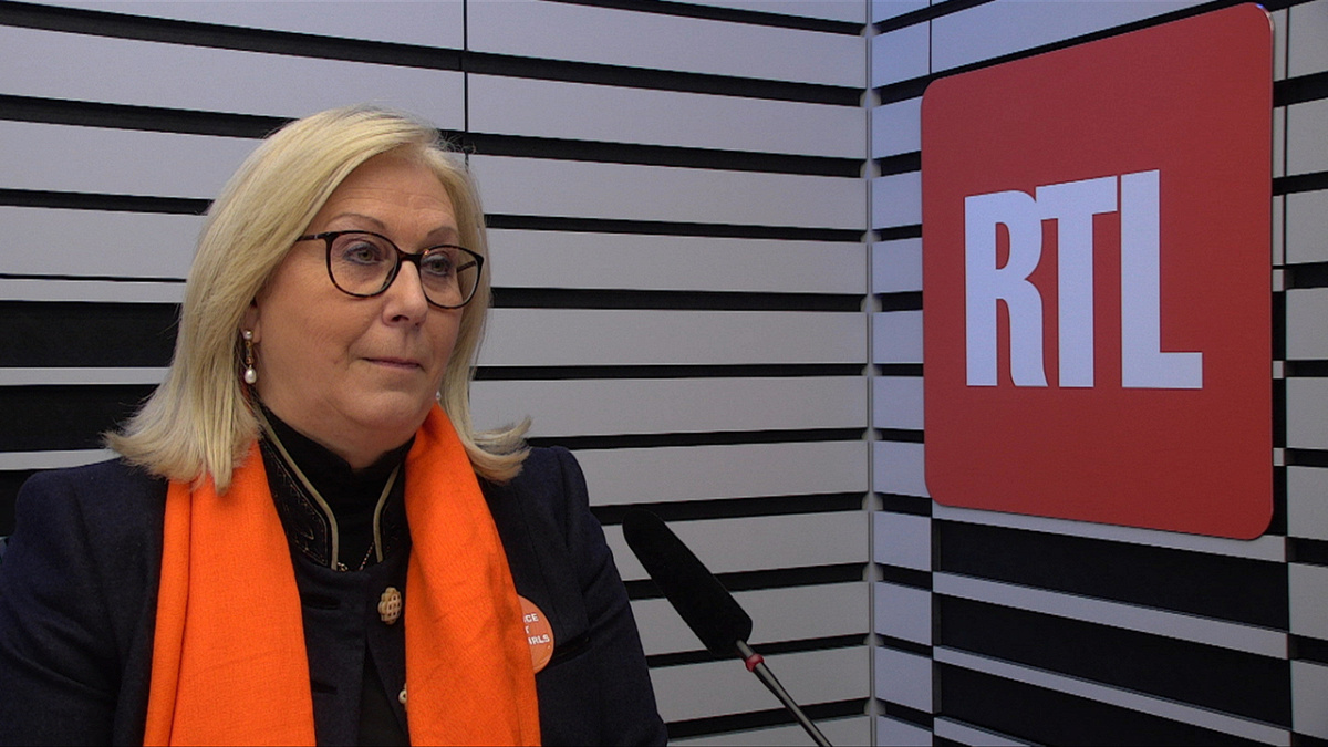 Danielle Becker-Bauer: 71 Frae waarden op eng Plaz an engem Fraenhaus