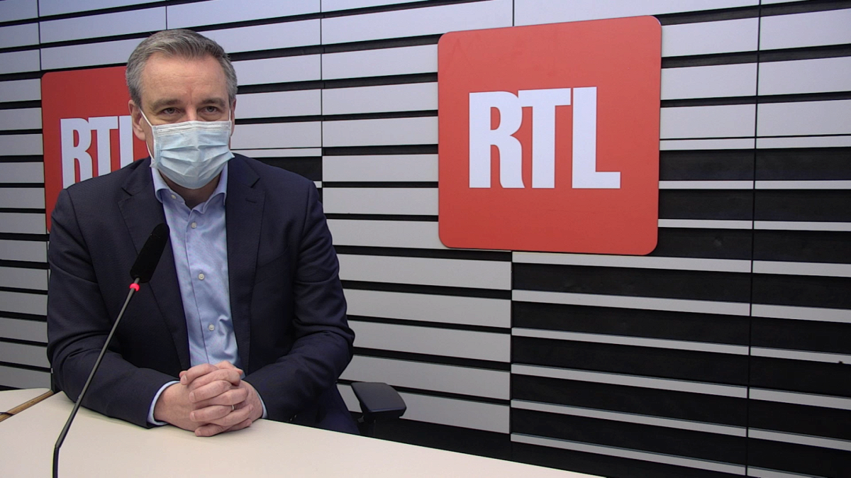 Claude Meisch: Educatiounsminister hofft, datt bis d'Fuesvakanz keng Schoule mussen zoumaachen