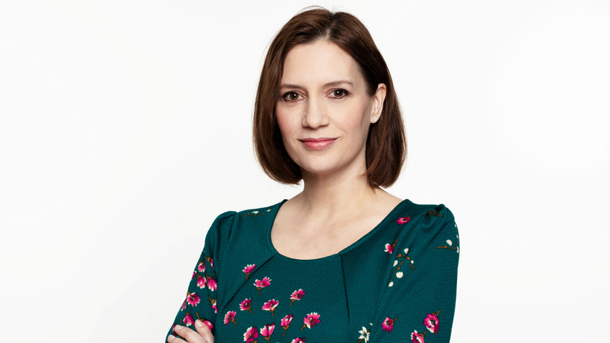 Carine Lemmer: En français, s'il vous plaît?