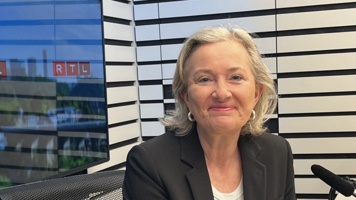 Paulette Lenert: "Et ass kloer, datt ech elo mol an der zweeter Rei sinn"