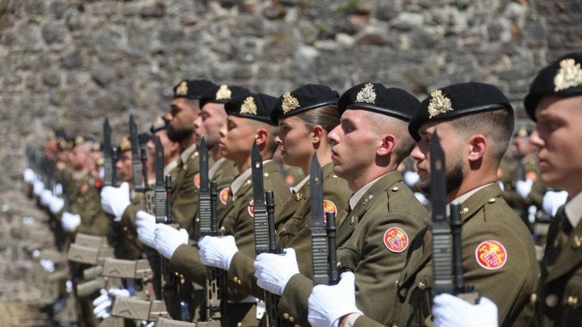 D'Lëtzebuerger Arméi wiisst.