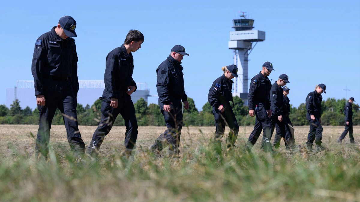 Interview mam Direkter vun den Operatiounen bei der Luxair iwwer d'Dronen