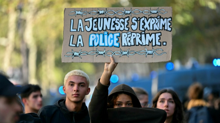 Schülerprotest a Frankräich : " l'acte 5 "