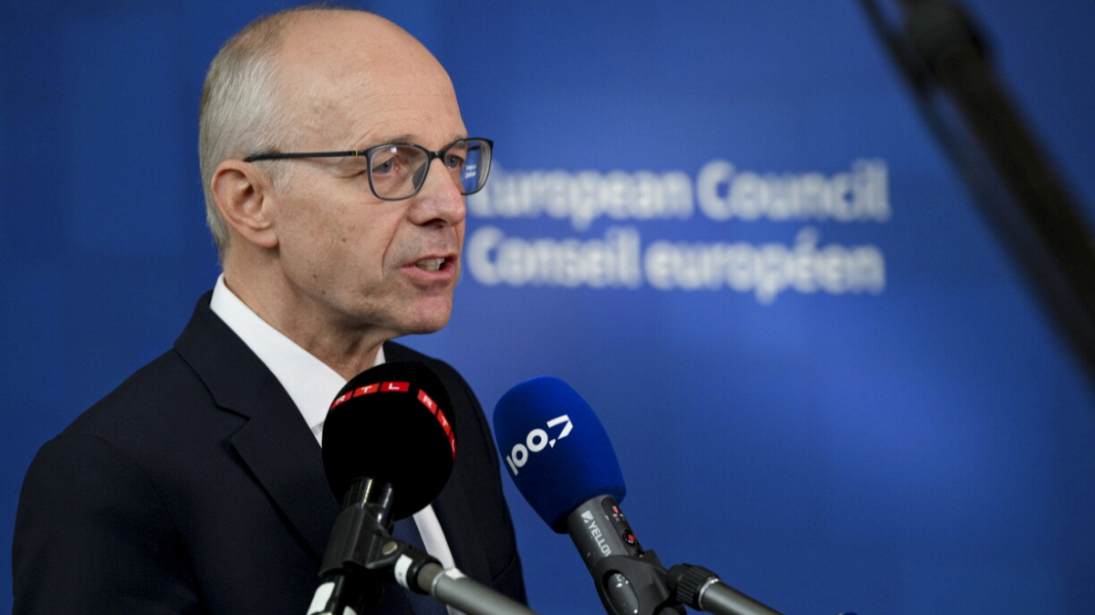 EU-Sommet: Lëtzebuerg bei EU-Budget matzen an der Mëtt
