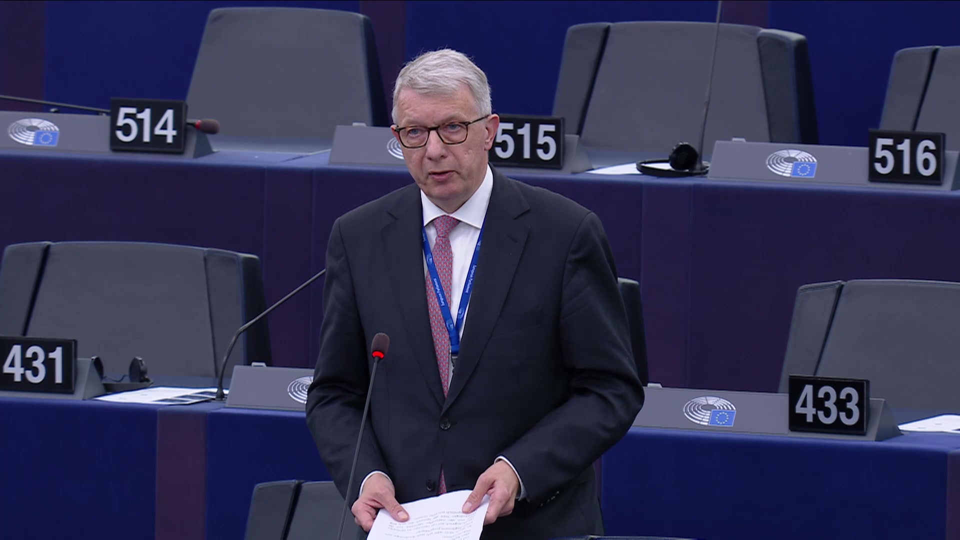 Unofficial language: MEP Kartheiser interrupted after addressing EU ...